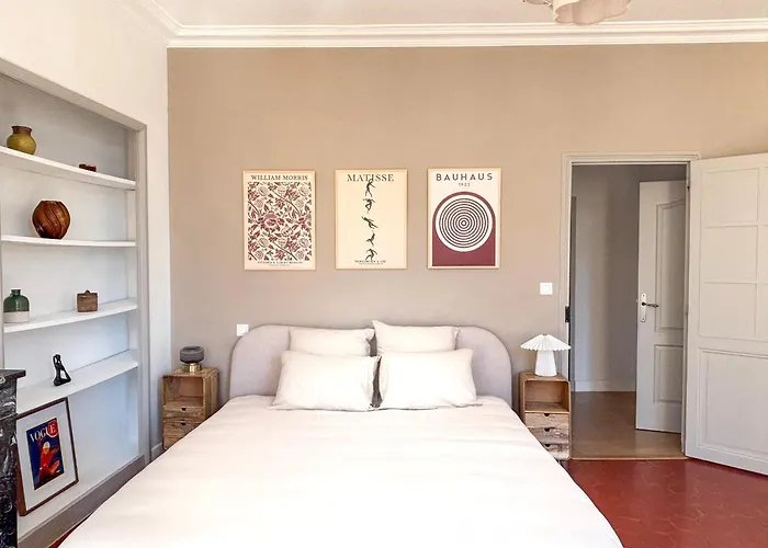 Hyper-centre, Lumineux Et Design