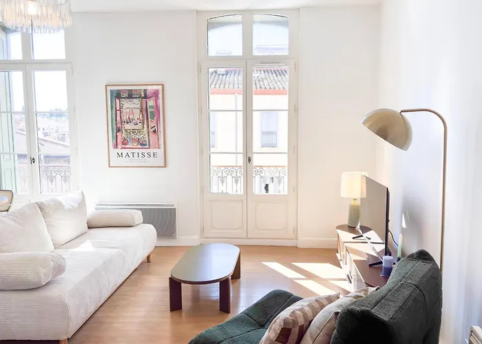 Hyper-centre, Lumineux Et Design Διαμέρισμα