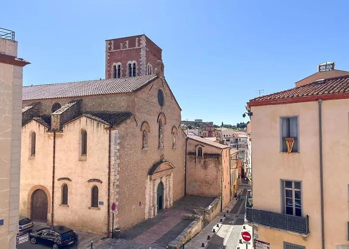 Hyper-centre, Lumineux Et Design